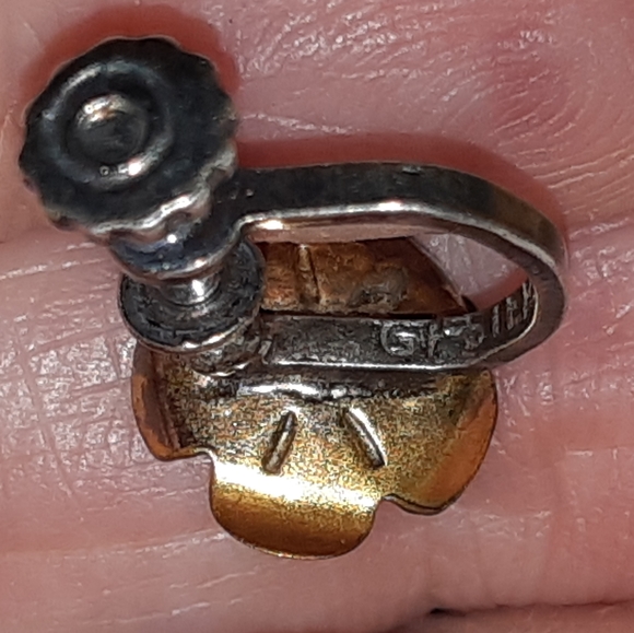 GF & Sterling Screwback Earrings - Picture 4 of 8